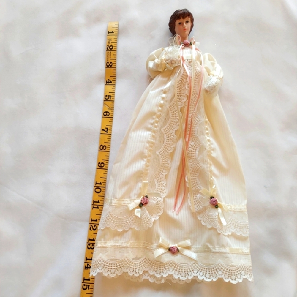 Vintage Victorian Lady Doll-Ornament Porcelain Head & Hands NWT Beige/Mauve Rose - Picture 9 of 12